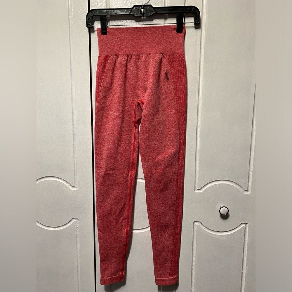 Gymshark logo leggings XS women’s red